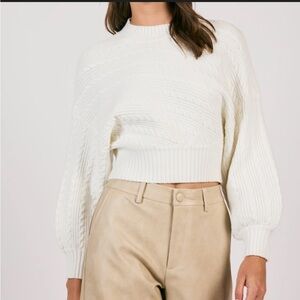 Truth cable knit sweater medium